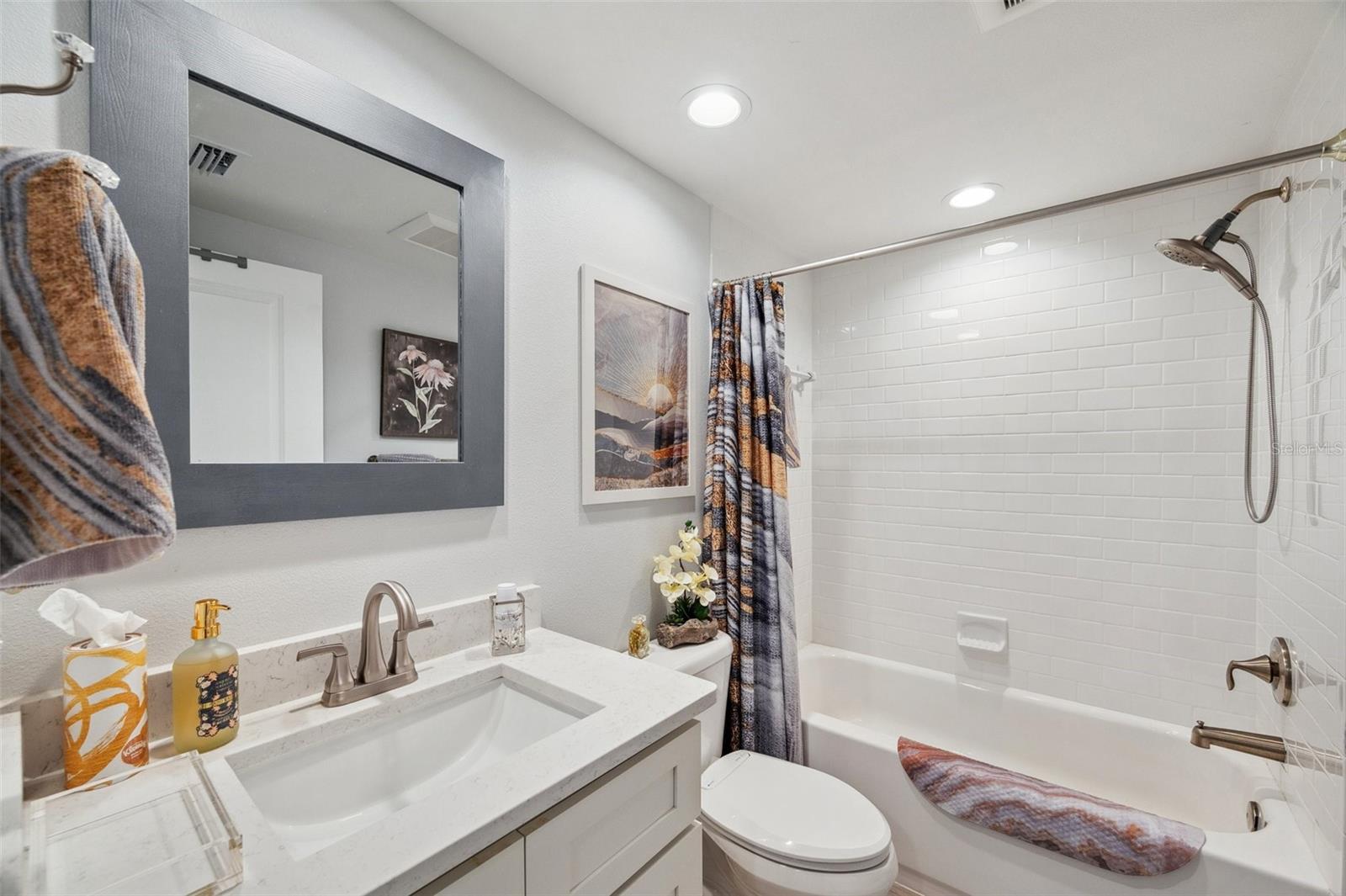 Image 34 of 48 For 960 Starkey Road 9104