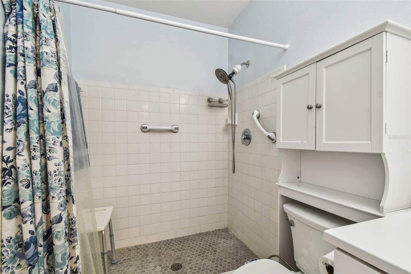 Image 36 of 69 For 2261 Swedish Drive 47