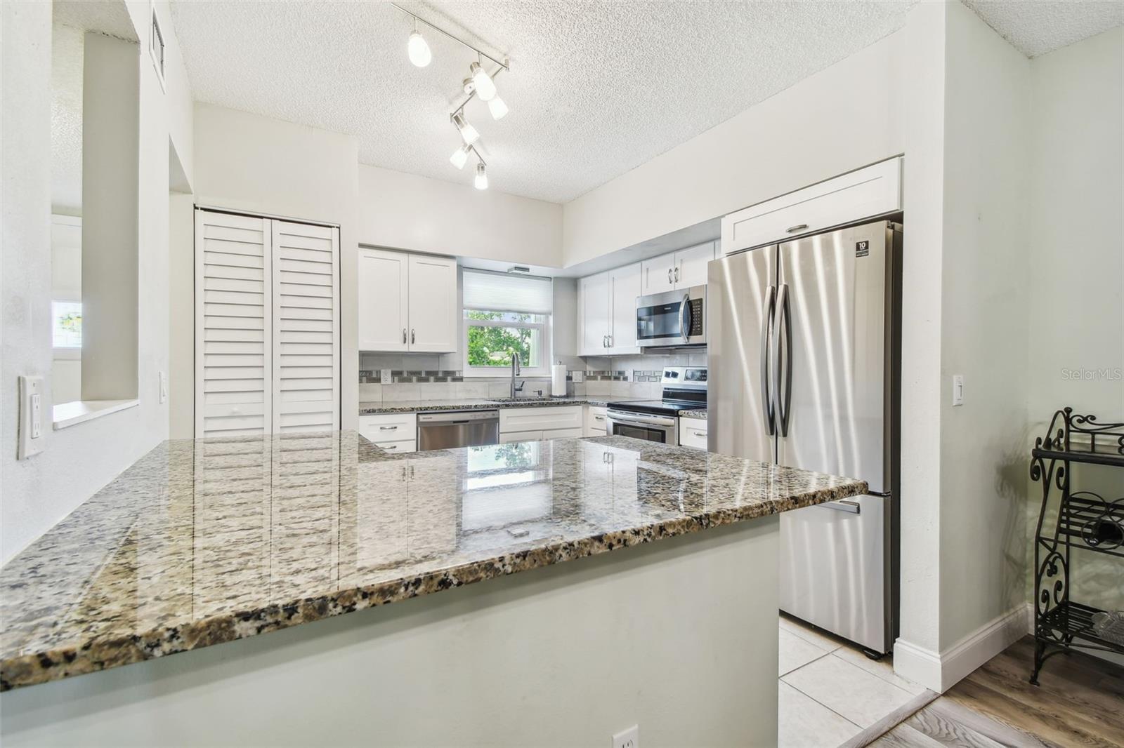 Image 7 of 69 For 2261 Swedish Drive 47