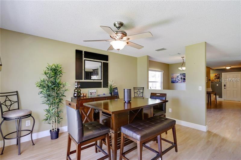 Image 4 of 13 For 8008 Sutton Terrace Lane