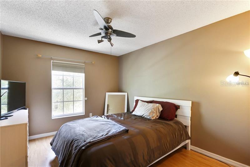 Image 7 of 13 For 8008 Sutton Terrace Lane