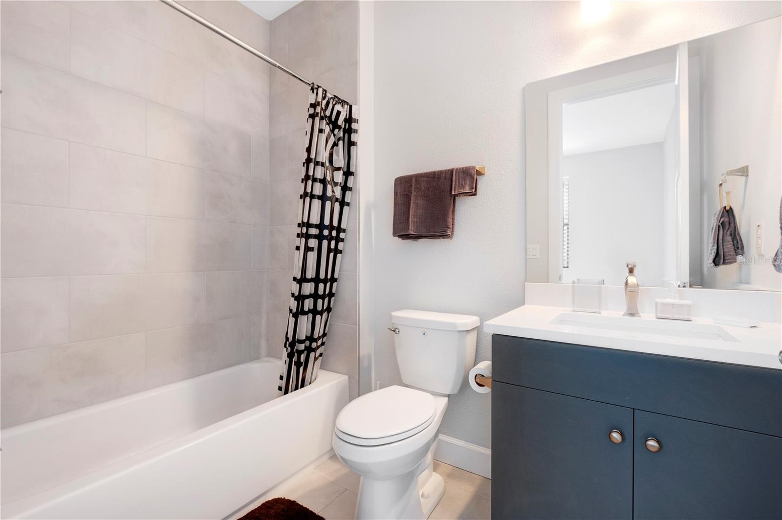 Image 19 of 29 For 1330 Gray Street 2