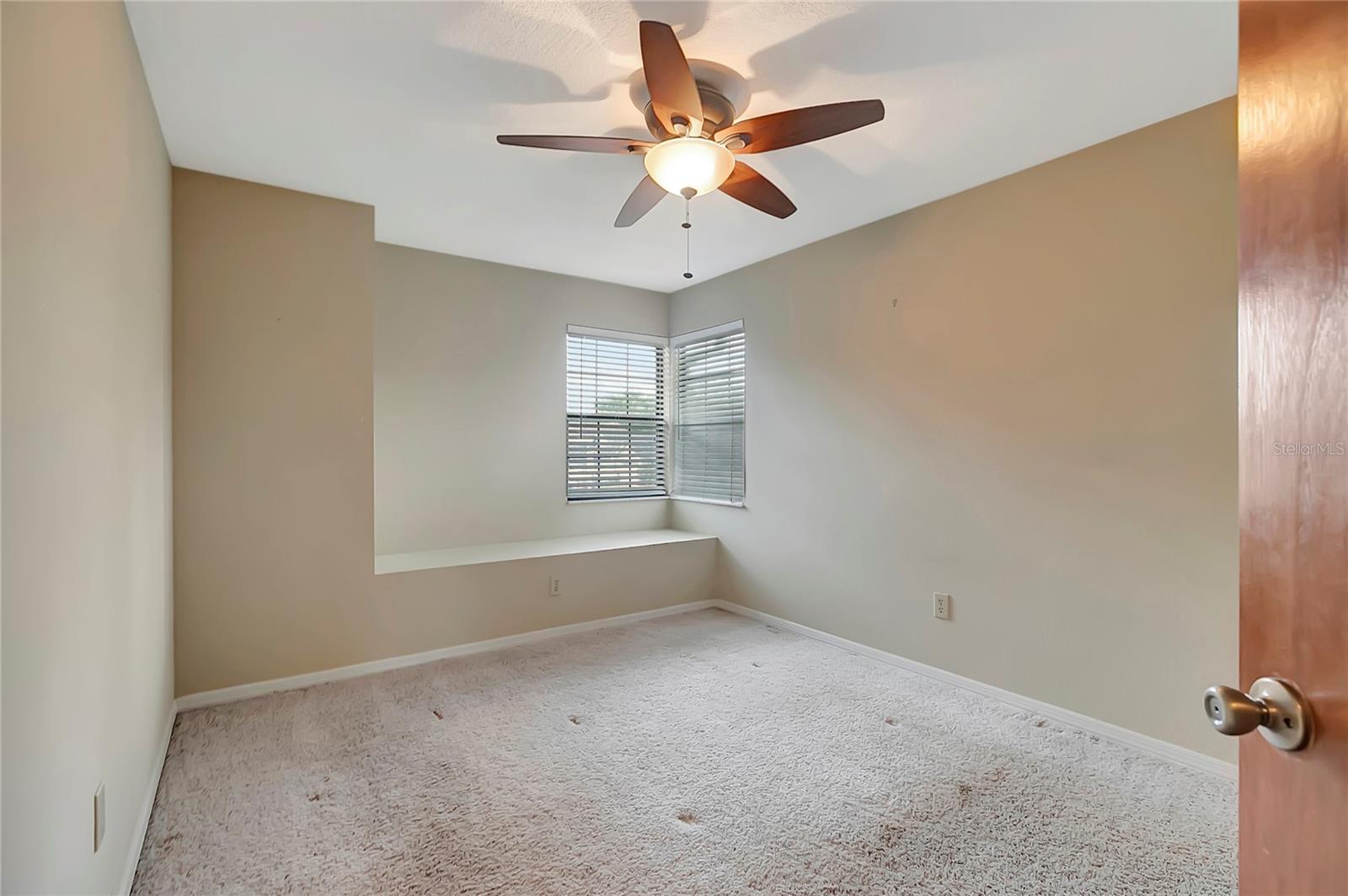 Image 32 of 42 For 1808 Sawhorse Court