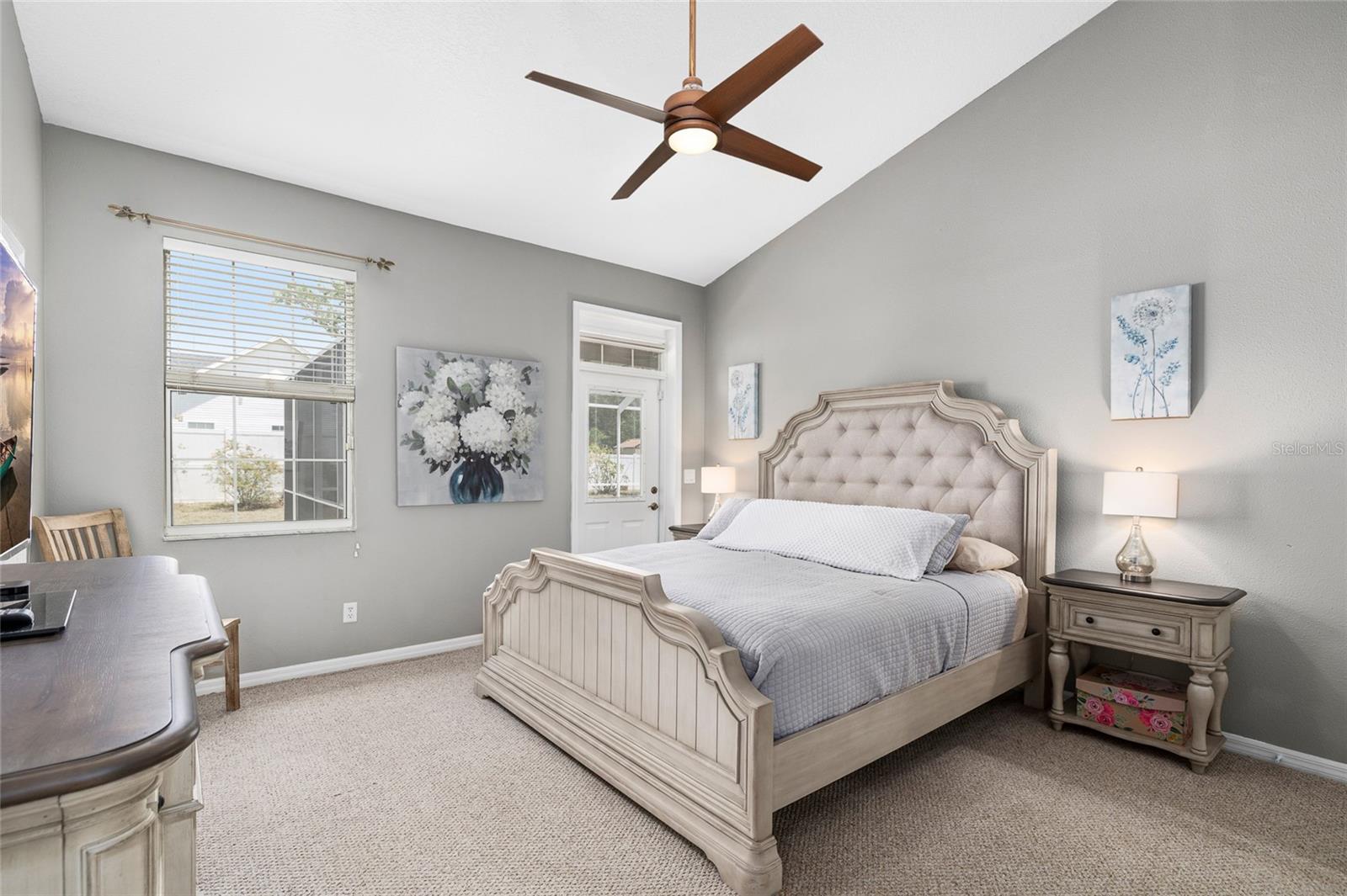 Image 17 of 39 For 12436 Oak Street