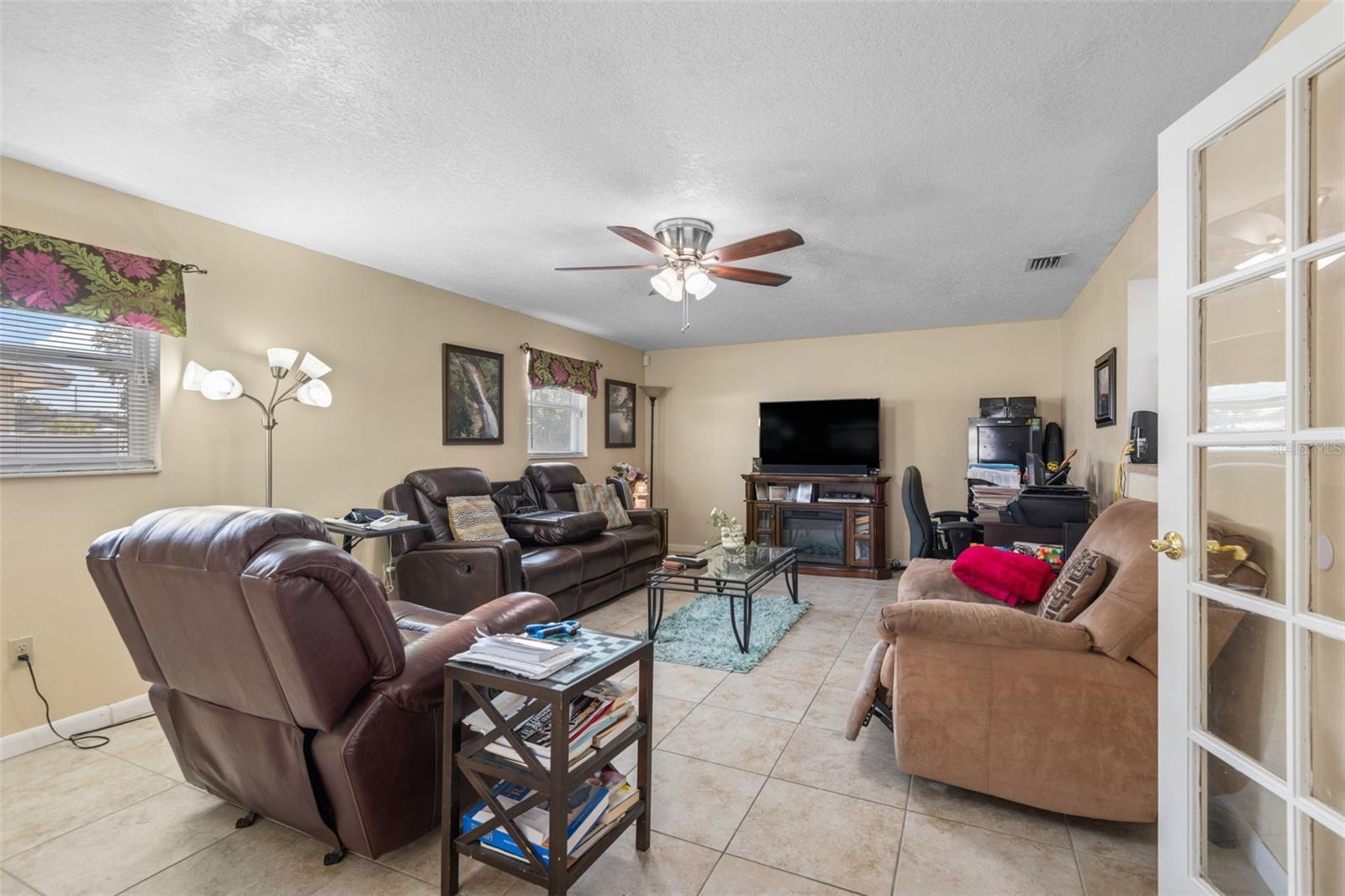 Image 13 of 26 For 10213 Westport Court