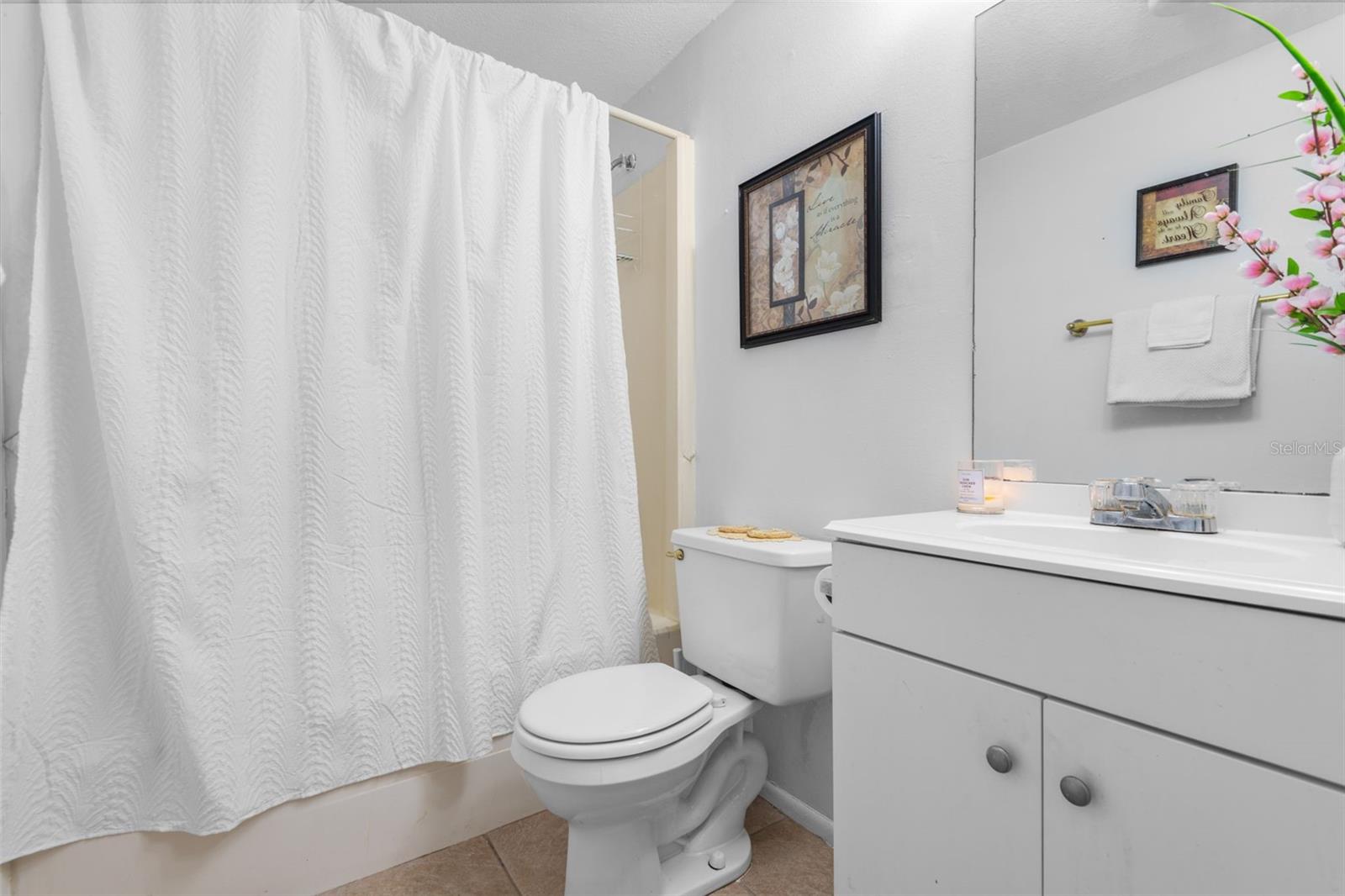Image 21 of 26 For 10213 Westport Court