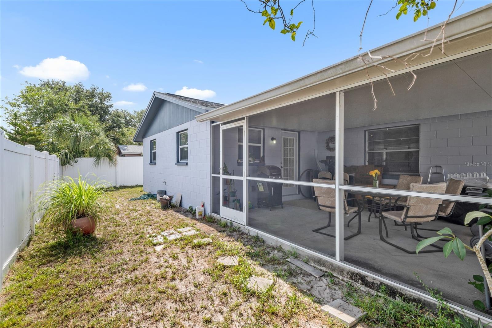 Image 24 of 26 For 10213 Westport Court
