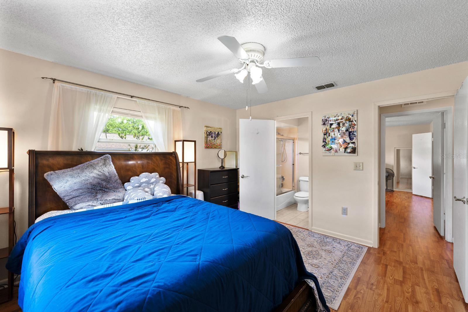 Image 15 of 27 For 39243 6th Avenue