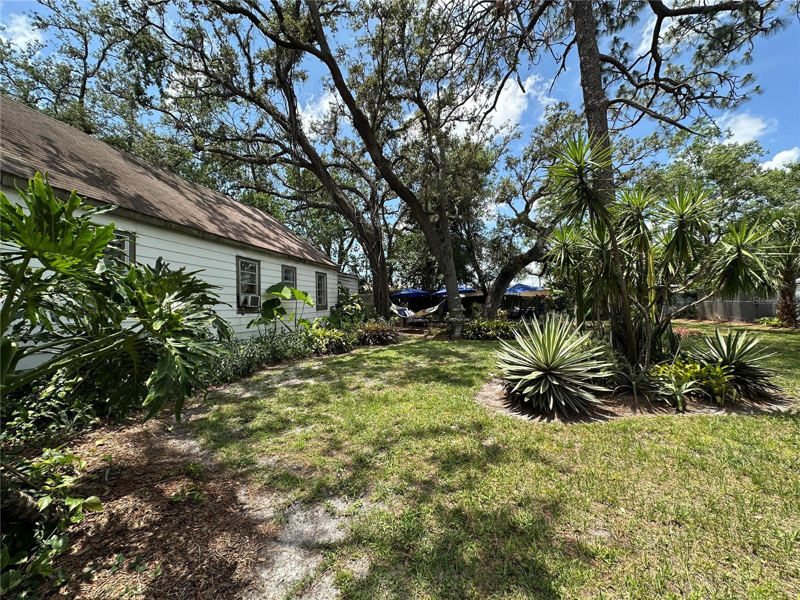 Image 17 of 30 For 8502 Branch Avenue