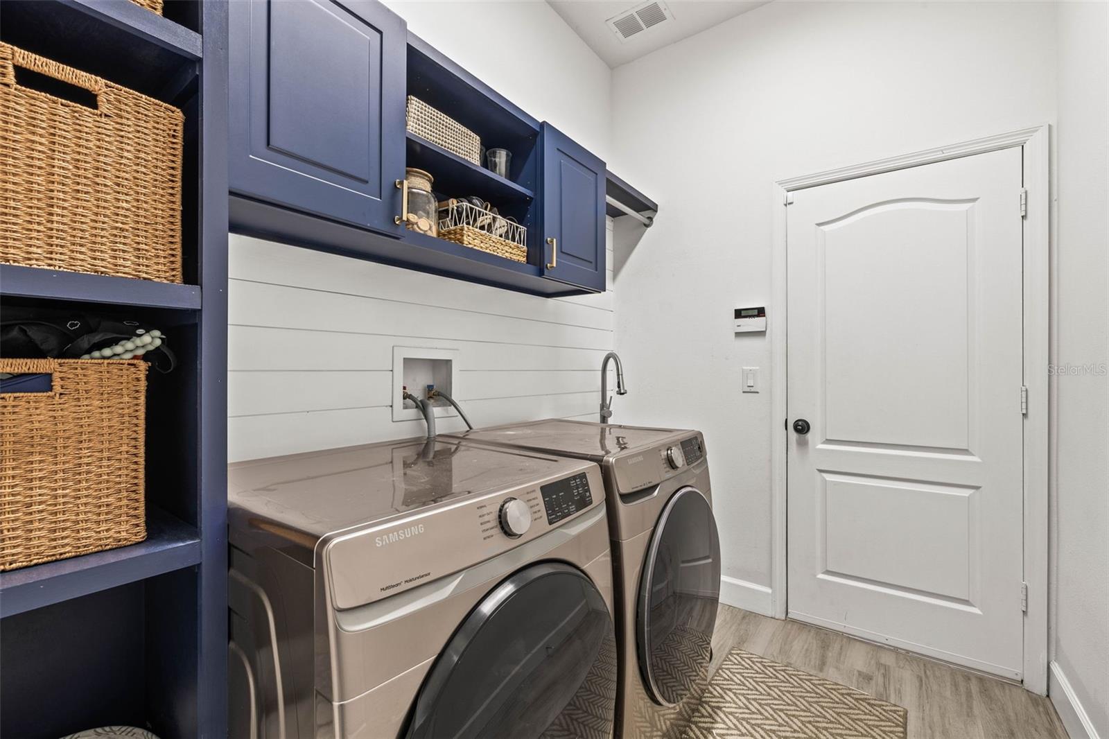Image 37 of 57 For 1741 Beaconsfield Dr