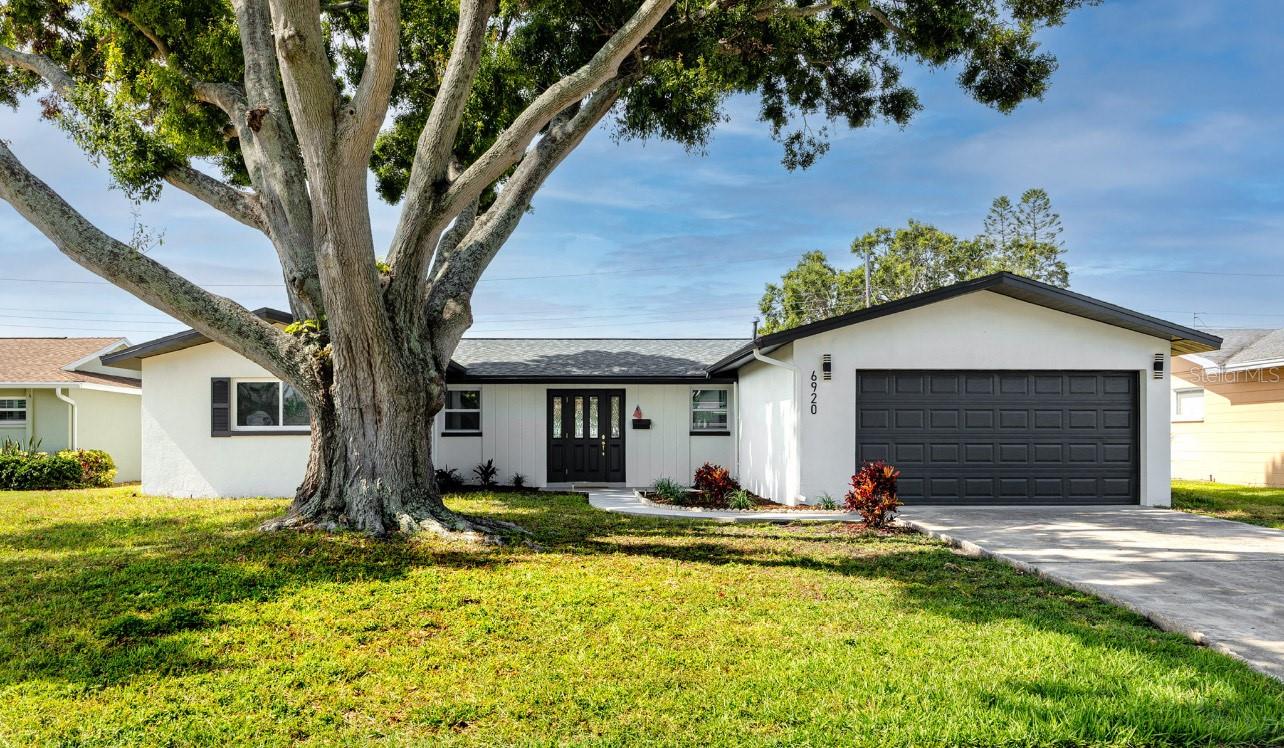 Details for 6920 13th Avenue N, ST PETERSBURG, FL 33710