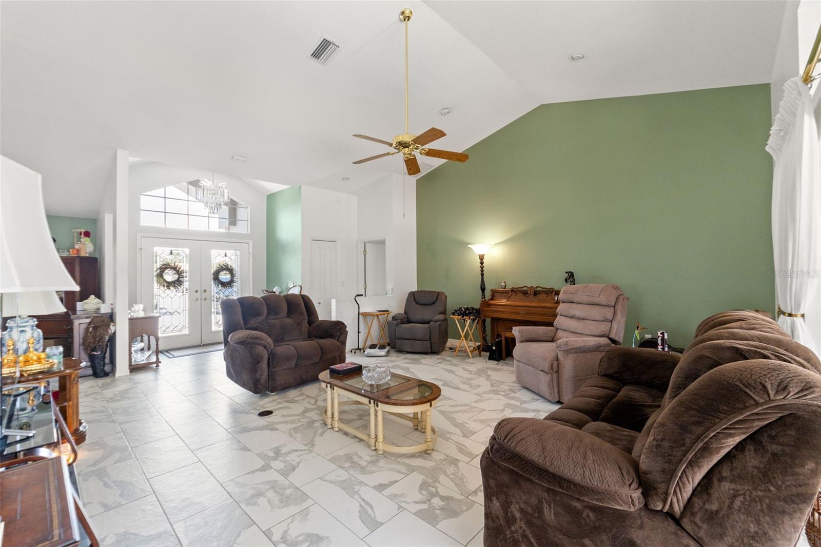 Image 6 of 36 For 9276 Ashley Drive
