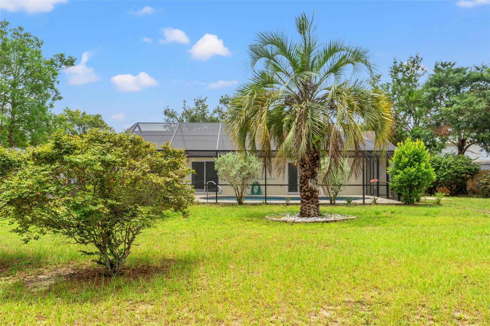 Listing photo id 28 for 3956 Tamarisk Point