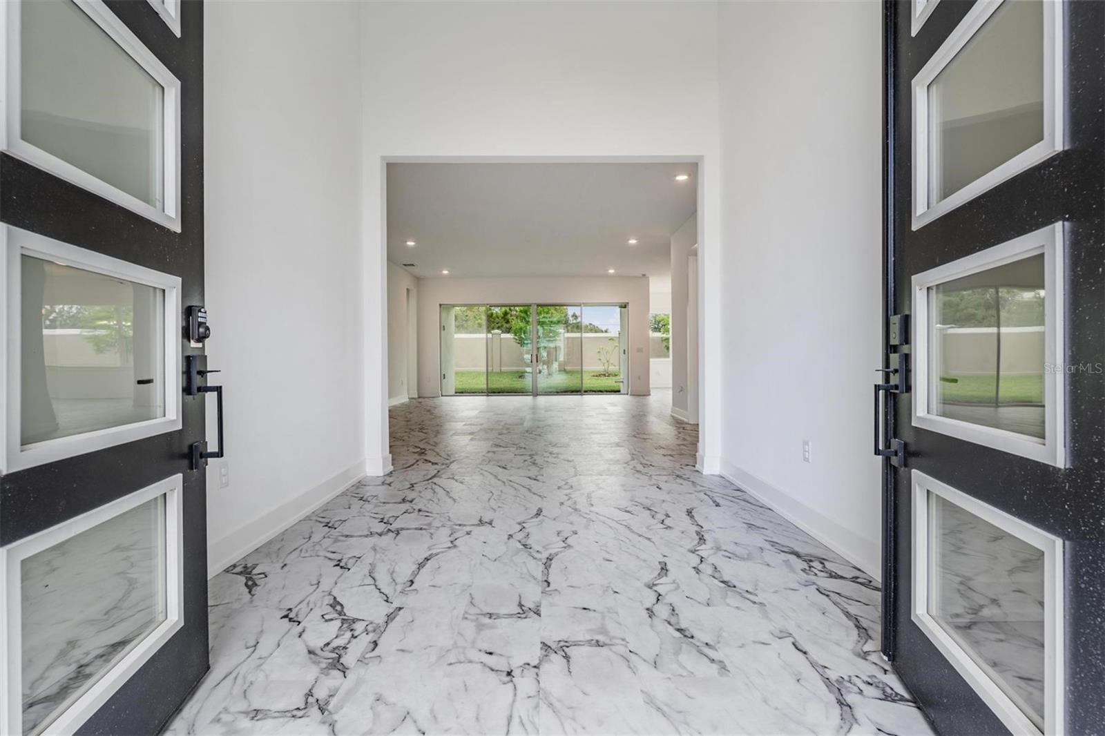 Image 9 of 56 For 8373 Ivy Stark Boulevard