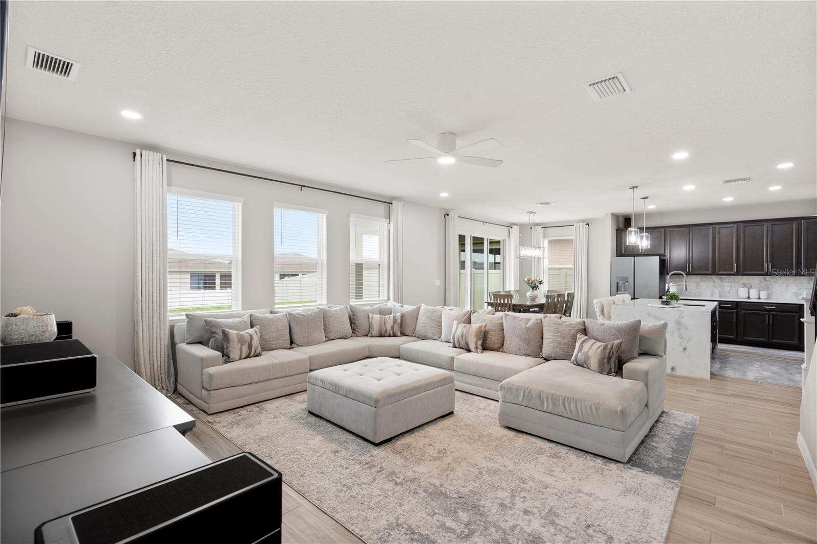 Image 18 of 56 For 11719 Tetrafin Drive