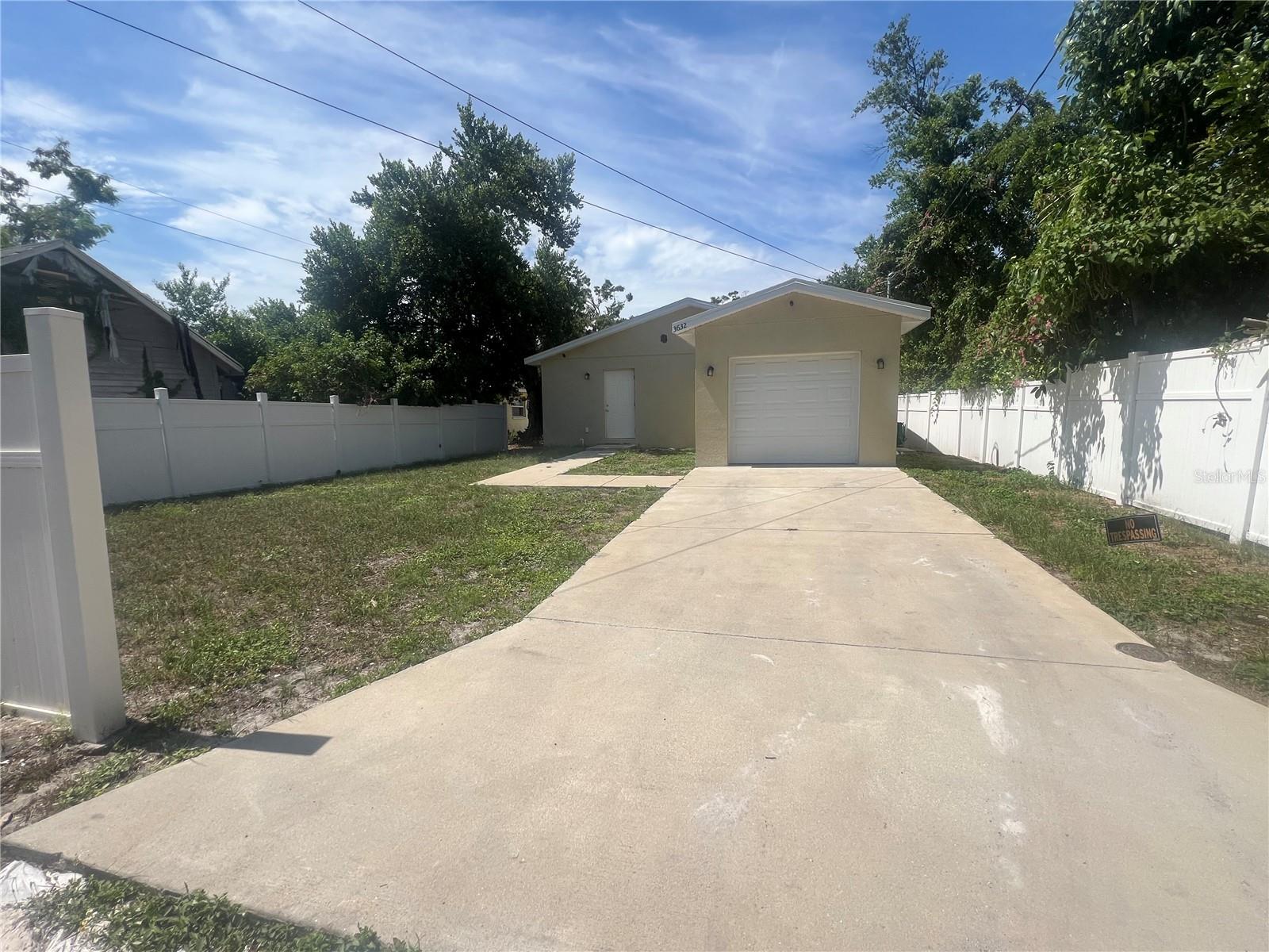 Image 11 of 11 For 3632 15th Avenue S