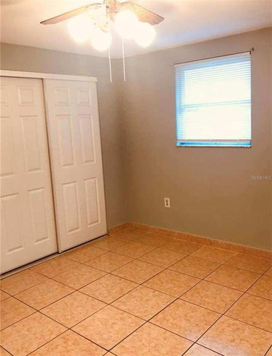 Image 9 of 20 For 10327 Oleander Drive