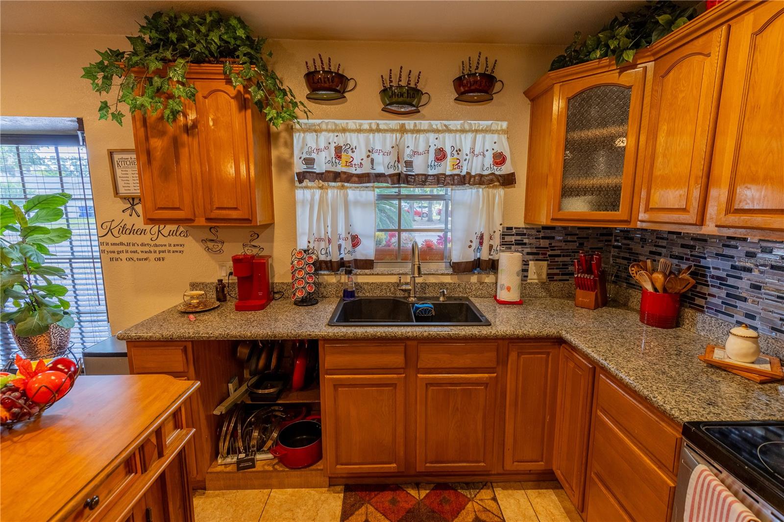 Image 7 of 35 For 502 Dewolf Road