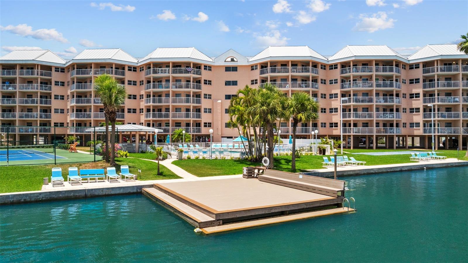 Image 2 of 43 For 5445 Gulf Boulevard 210
