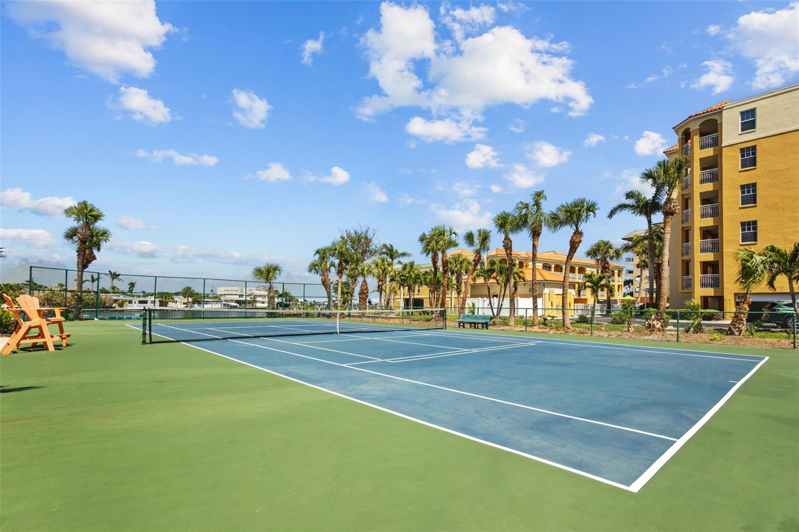 Image 31 of 43 For 5445 Gulf Boulevard 210