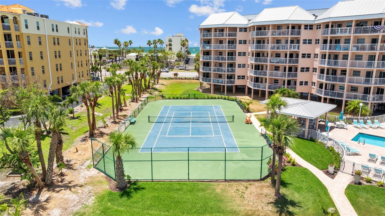 Image 32 of 43 For 5445 Gulf Boulevard 210