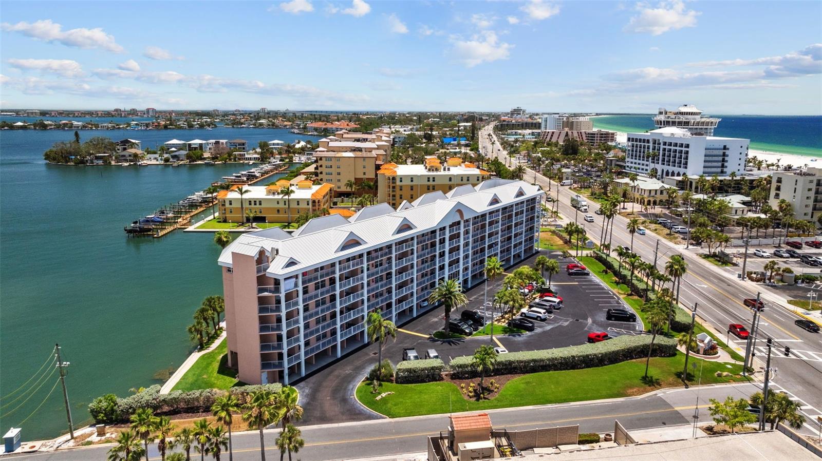 Image 35 of 43 For 5445 Gulf Boulevard 210