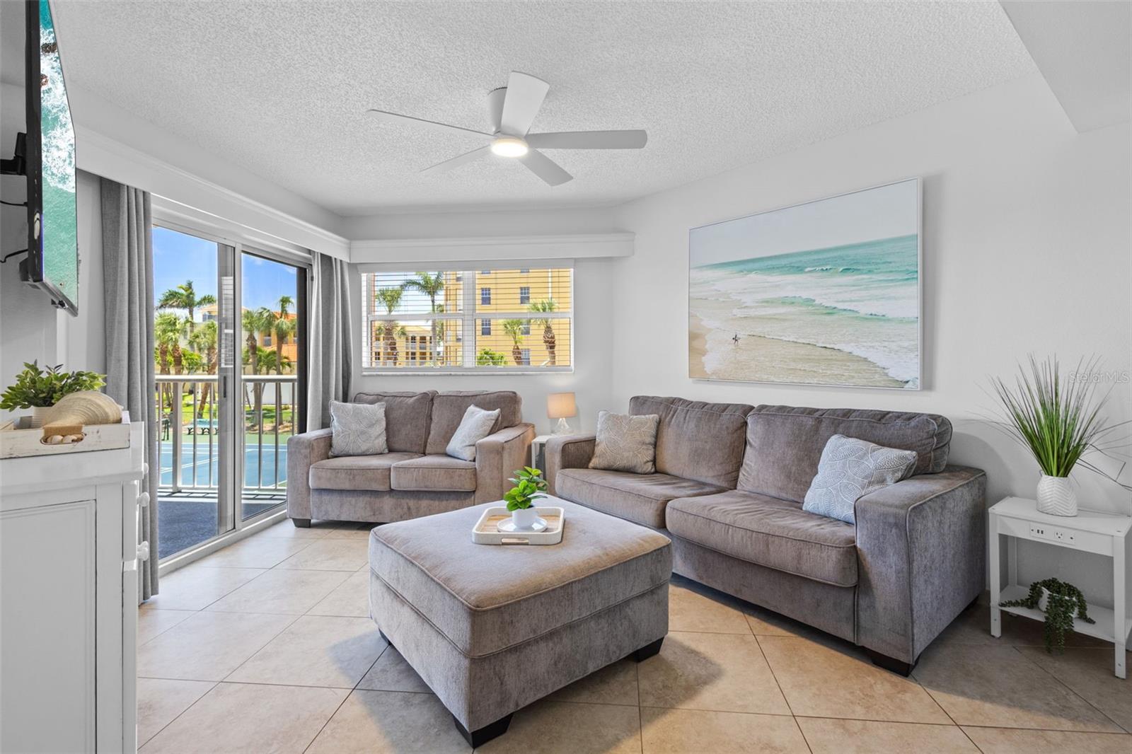 Image 8 of 43 For 5445 Gulf Boulevard 210