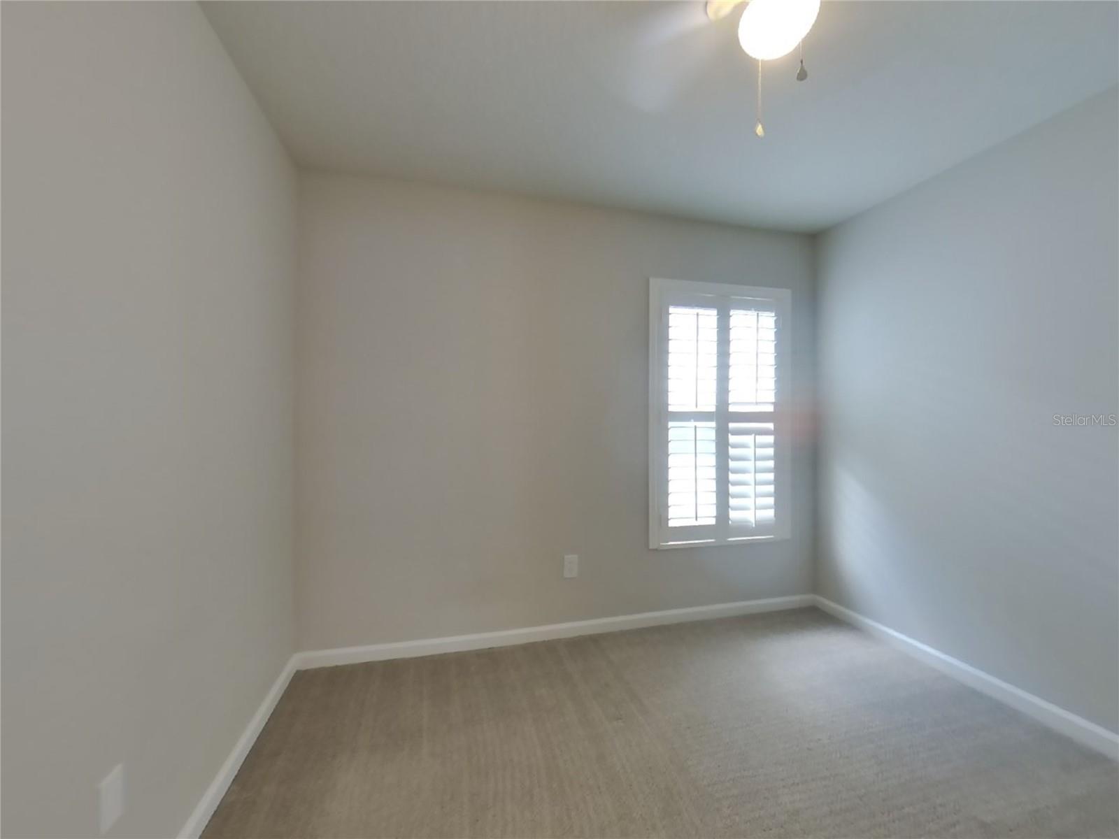 Image 11 of 16 For 872 Sea Holly Drive