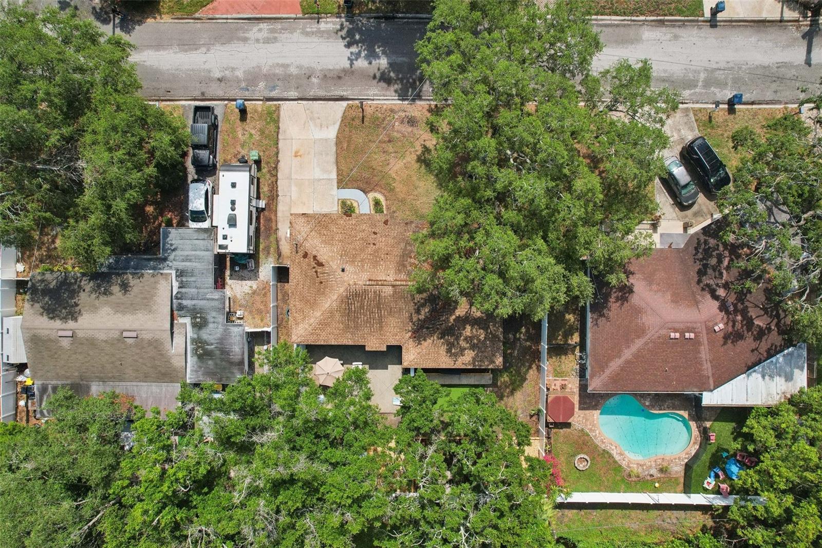 Image 47 of 49 For 4609 Lois Avenue