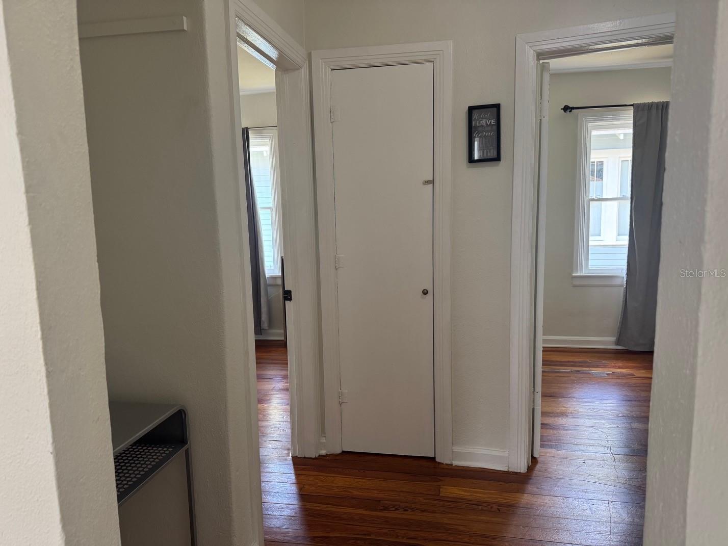 Image 8 of 20 For 213 Jean Street