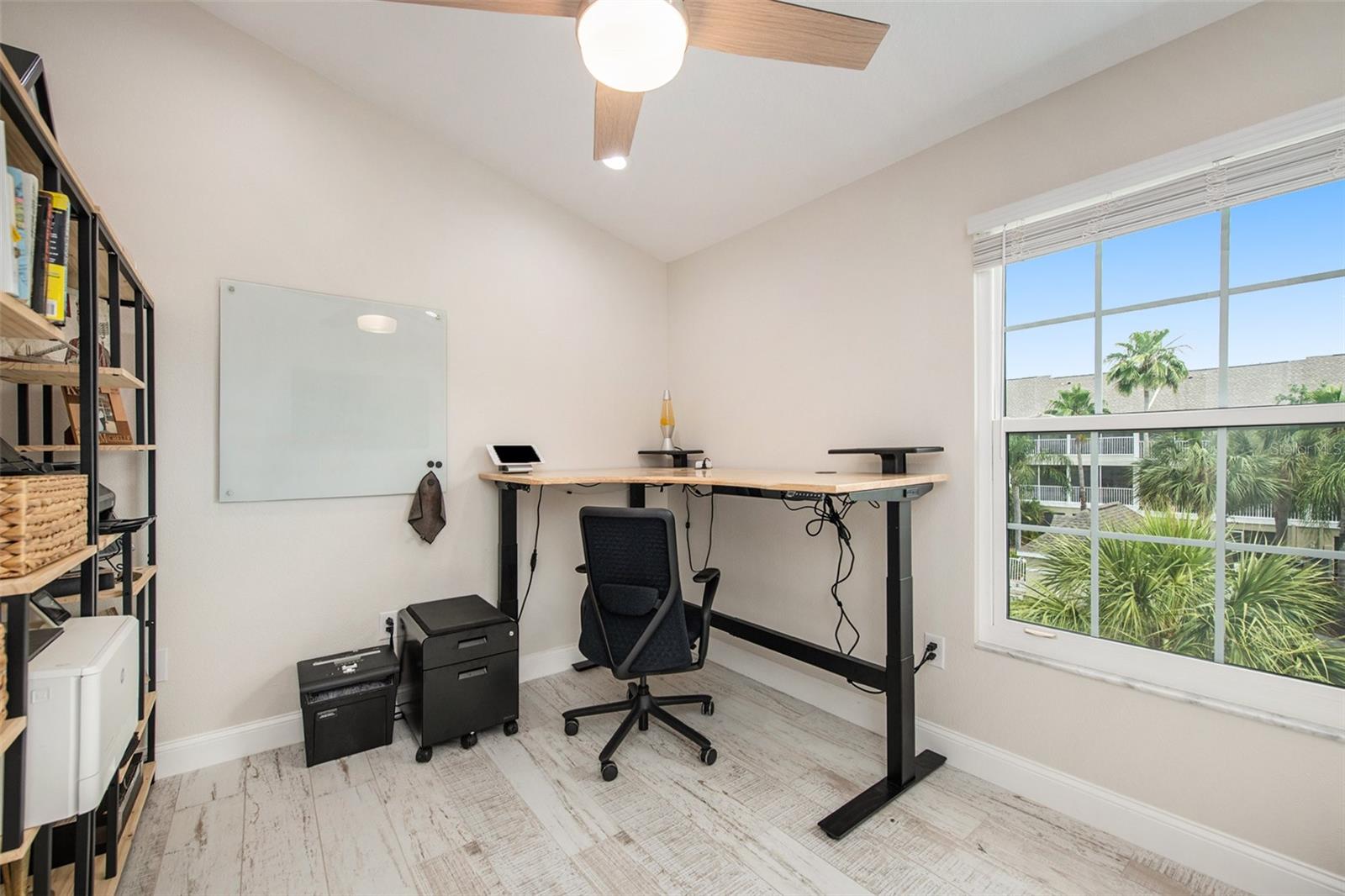 Listing photo id 16 for 3147 Oyster Bayou Way