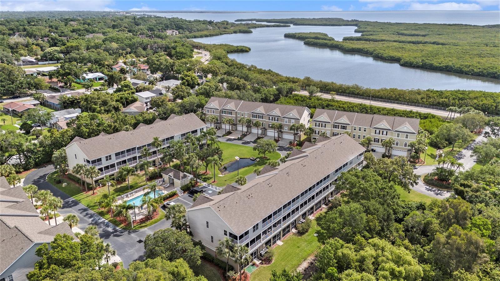 Listing photo id 25 for 3147 Oyster Bayou Way