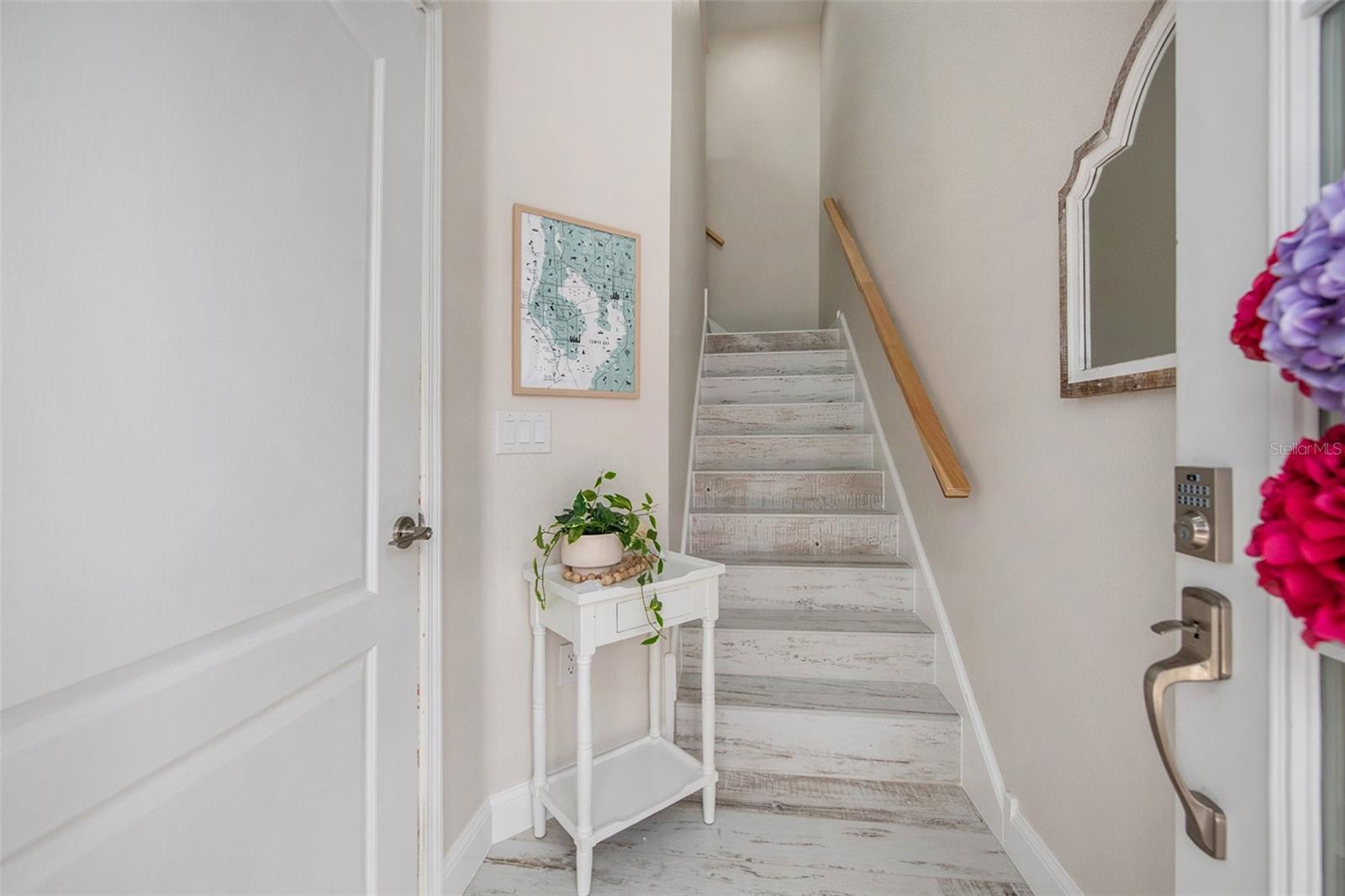 Listing photo id 1 for 3147 Oyster Bayou Way
