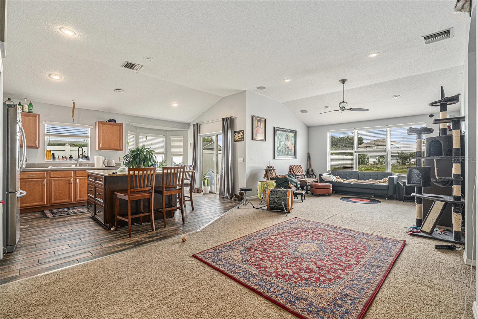 Image 4 of 18 For 8217 Canterbury Lake Boulevard