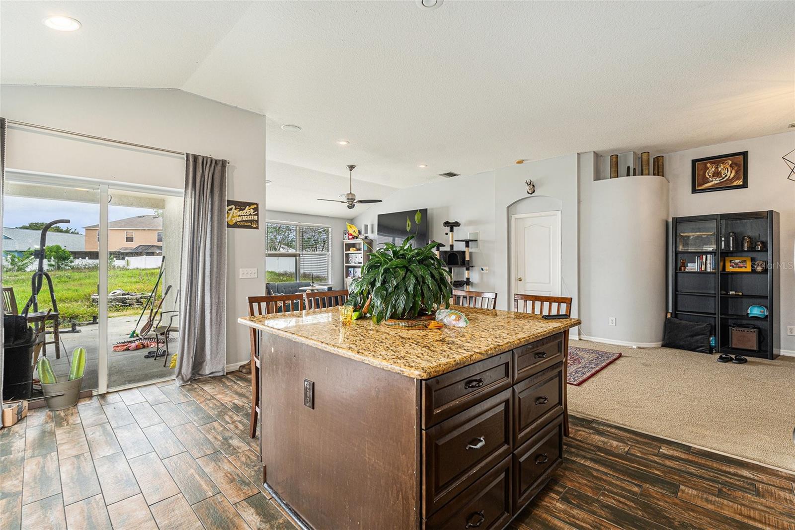 Image 8 of 18 For 8217 Canterbury Lake Boulevard