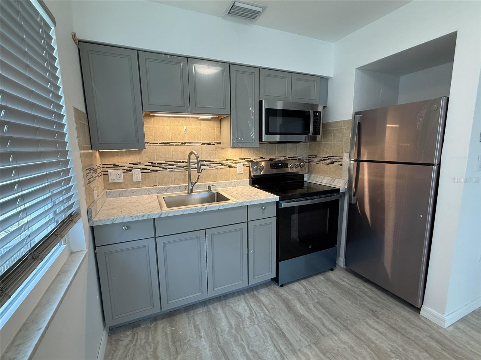 Image 5 of 20 For 13202 Boca Ciega Avenue South