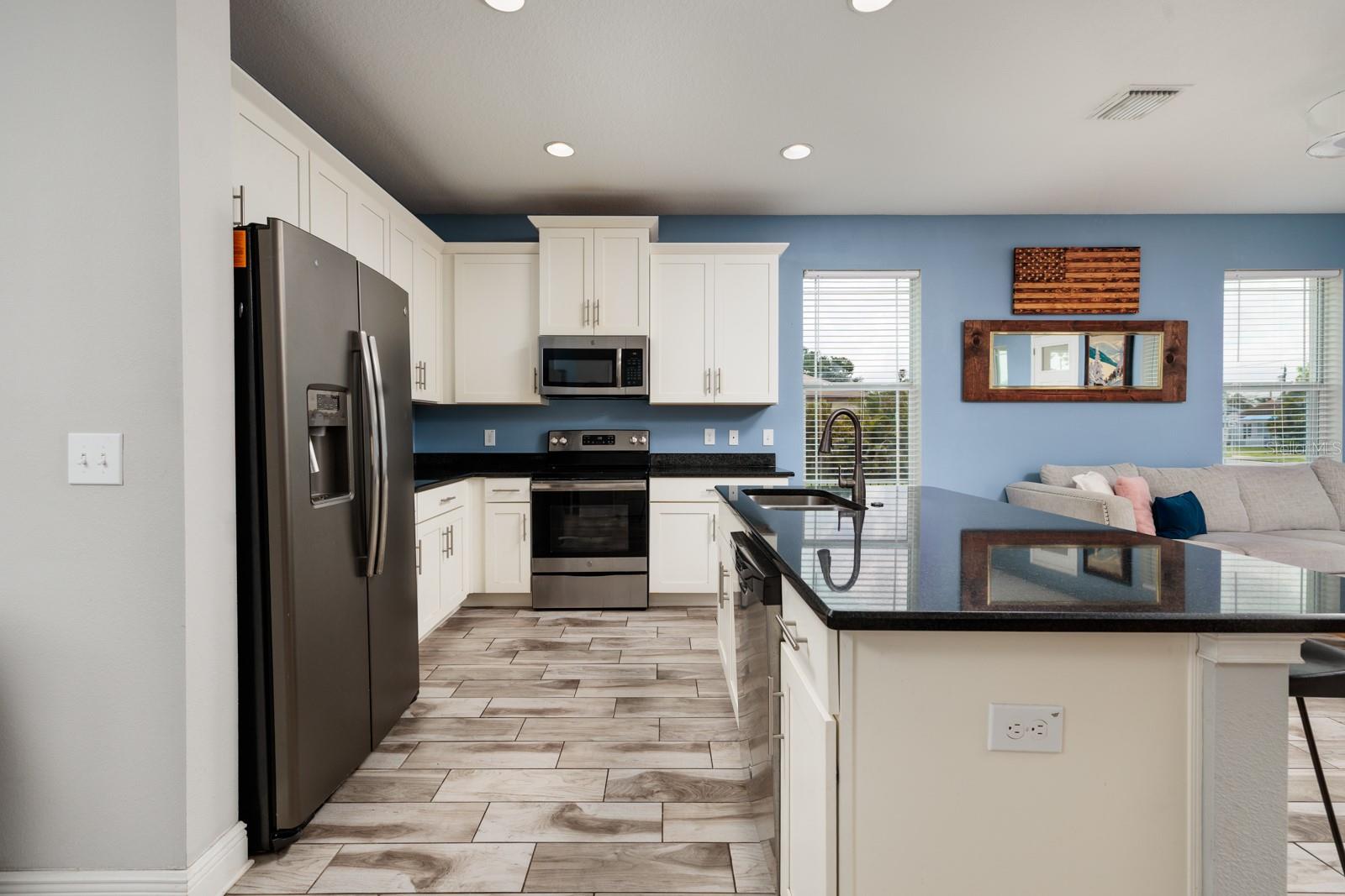 Image 10 of 32 For 4301 5th Avenue N
