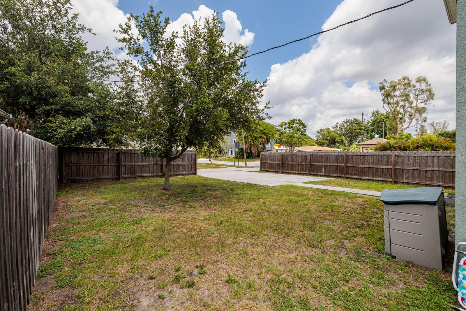 Image 27 of 32 For 4301 5th Avenue N