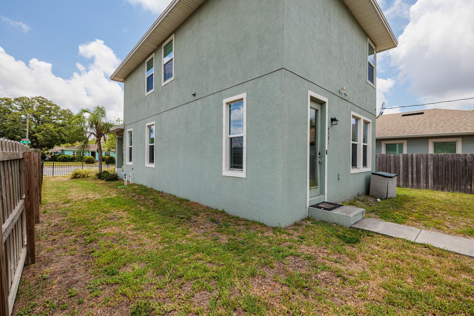 Image 28 of 32 For 4301 5th Avenue N