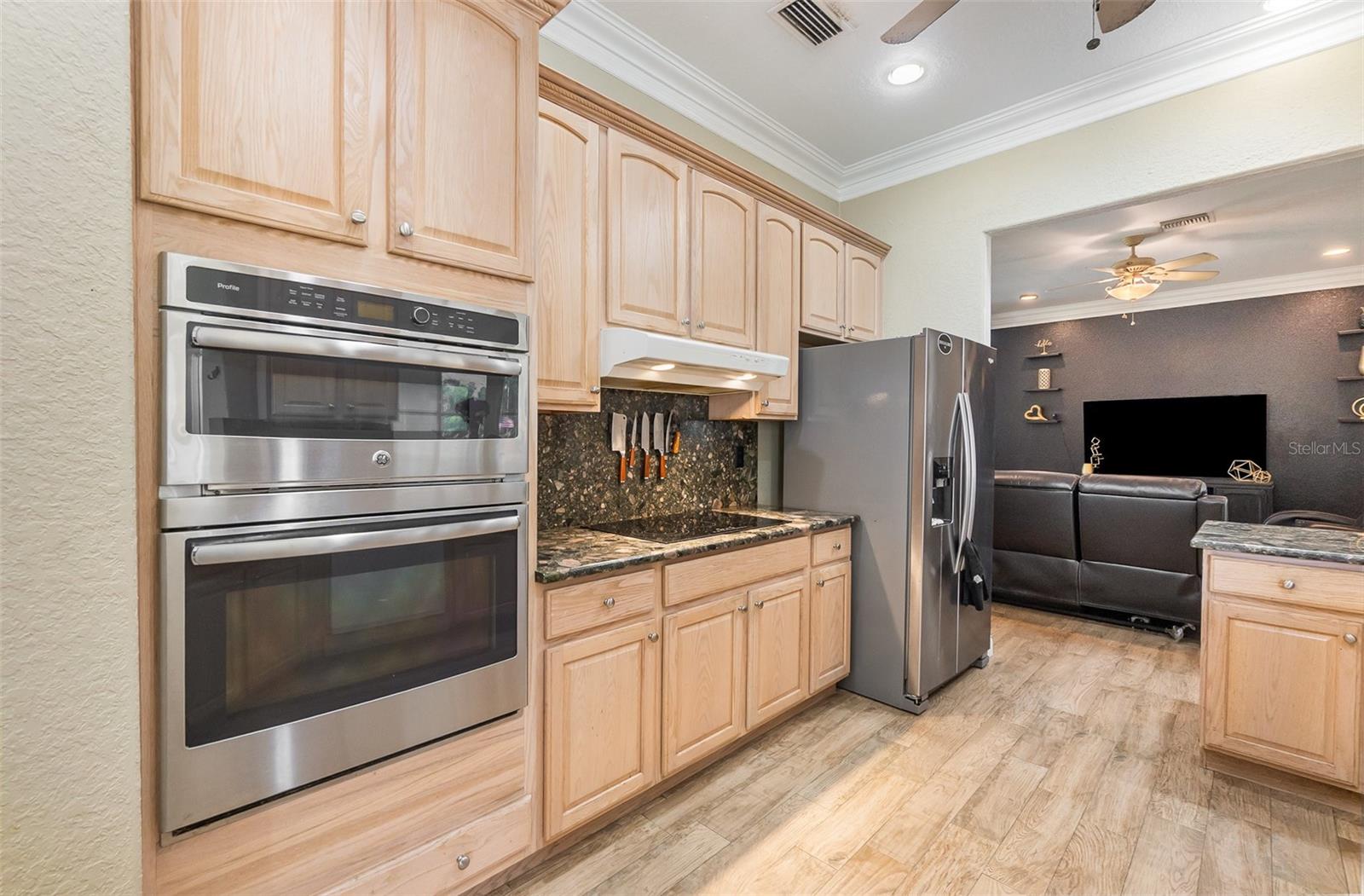 Image 11 of 43 For 629 Orange Valley Lane