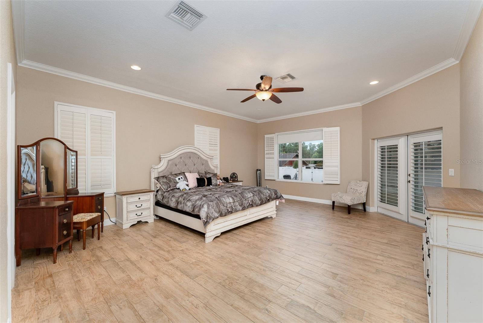 Image 17 of 43 For 629 Orange Valley Lane