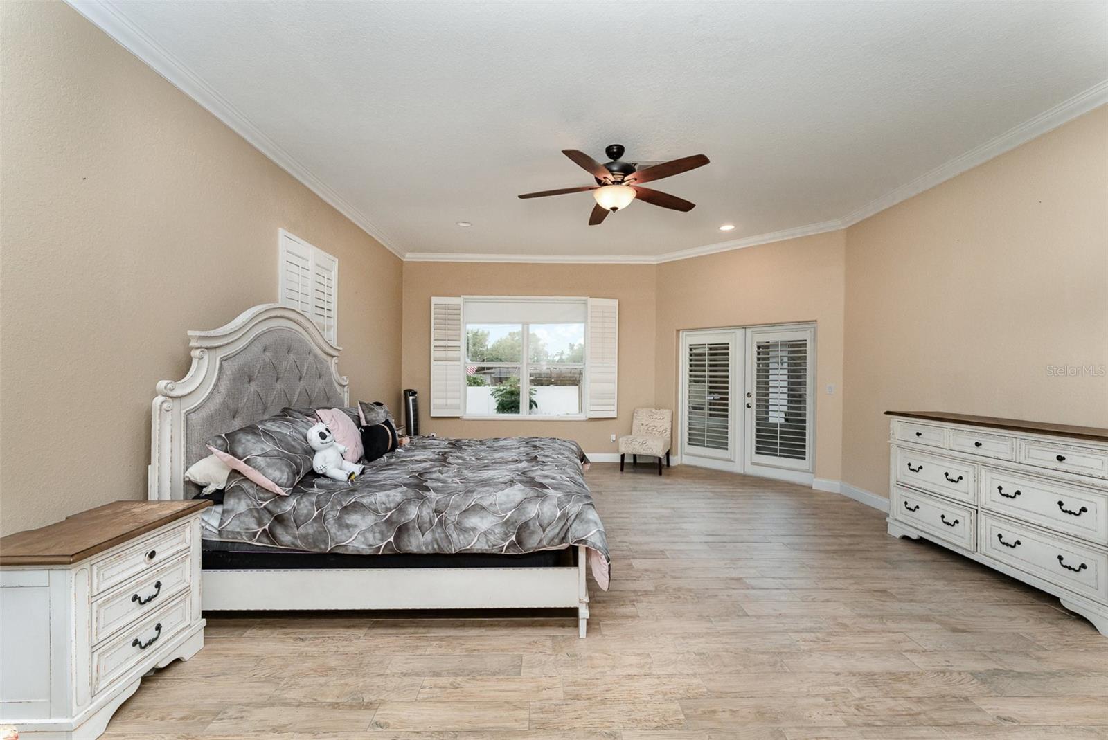Image 21 of 43 For 629 Orange Valley Lane