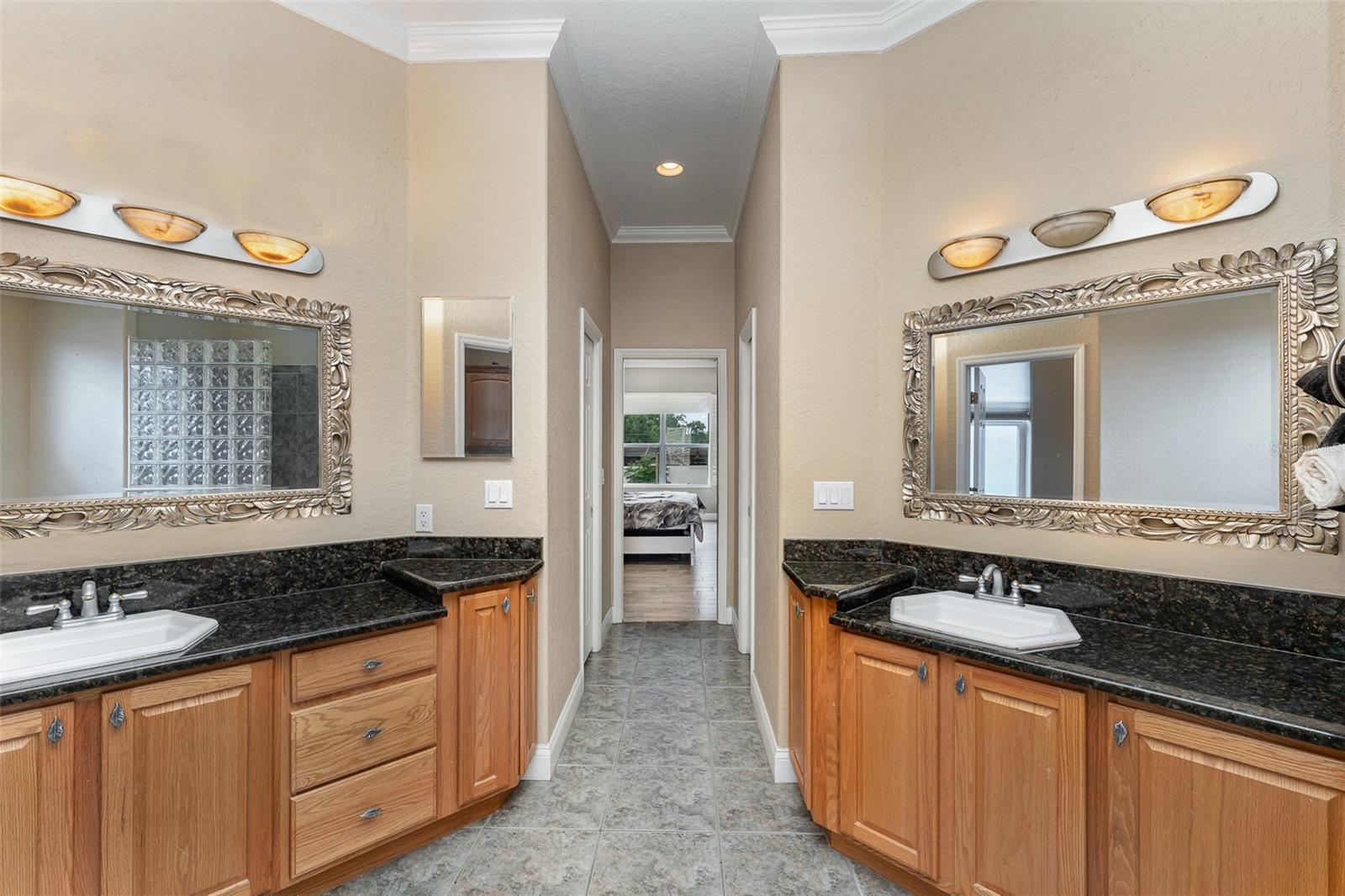 Image 22 of 43 For 629 Orange Valley Lane