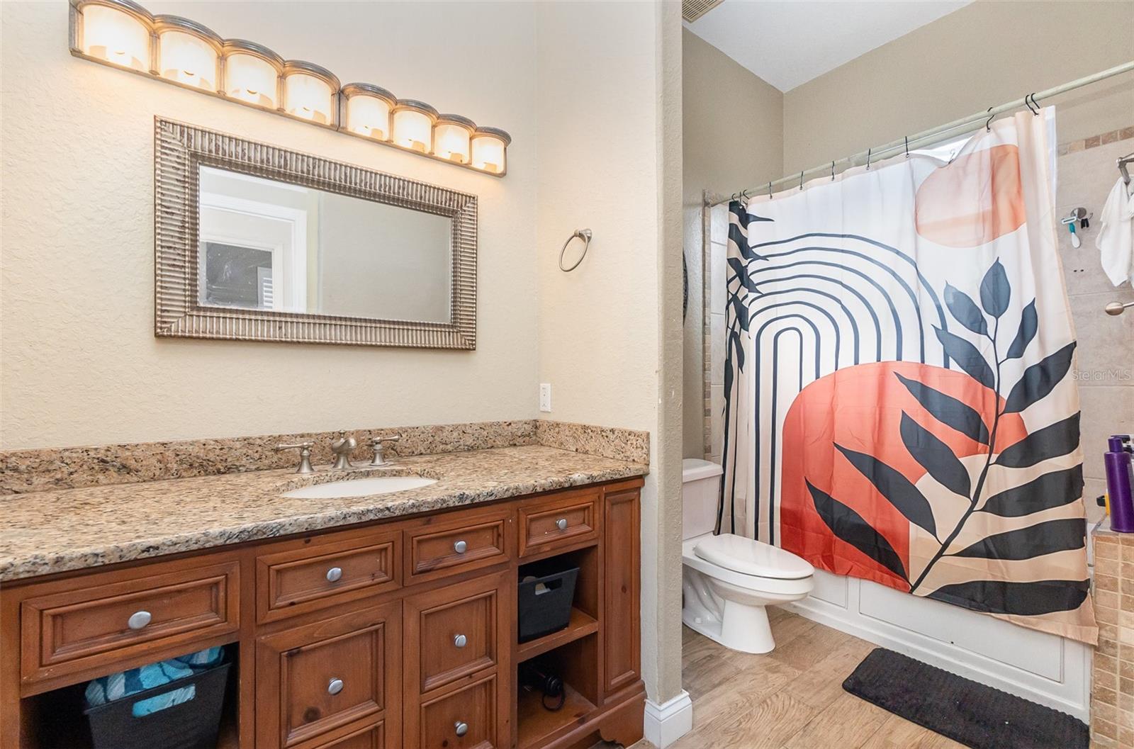 Image 33 of 43 For 629 Orange Valley Lane
