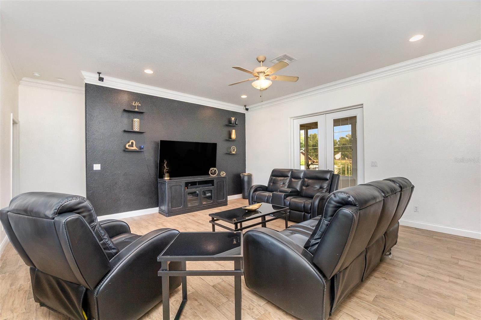 Image 5 of 43 For 629 Orange Valley Lane