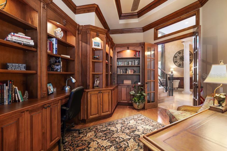Image 31 of 62 For 841 Ponce De Leon Drive