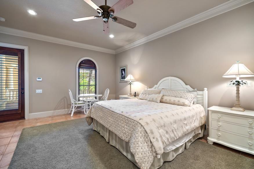Image 33 of 62 For 841 Ponce De Leon Drive