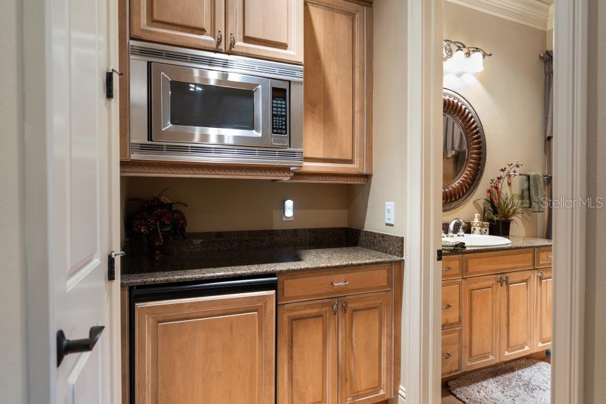 Image 34 of 62 For 841 Ponce De Leon Drive