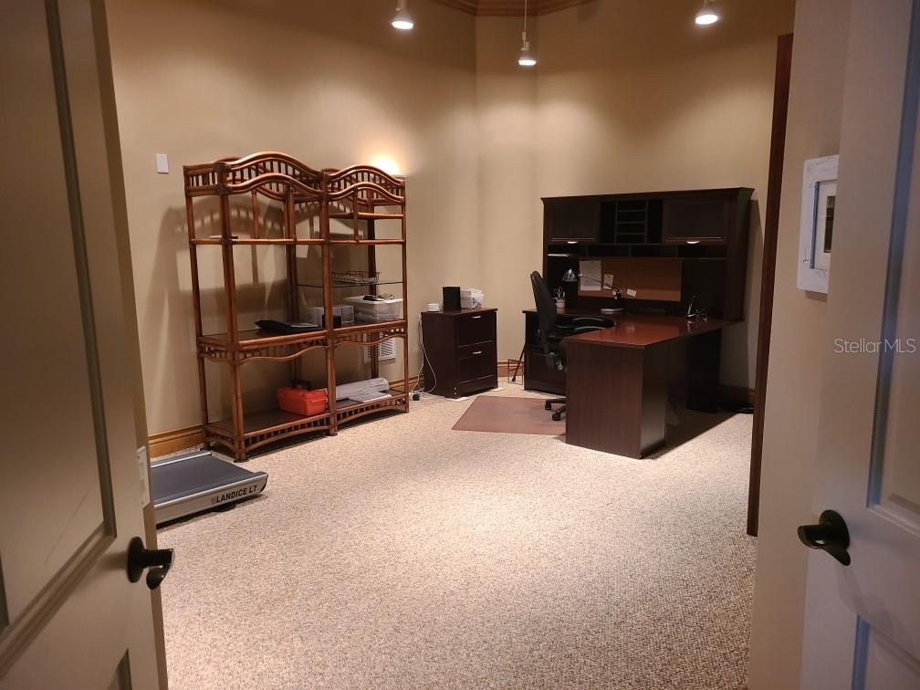 Image 36 of 62 For 841 Ponce De Leon Drive