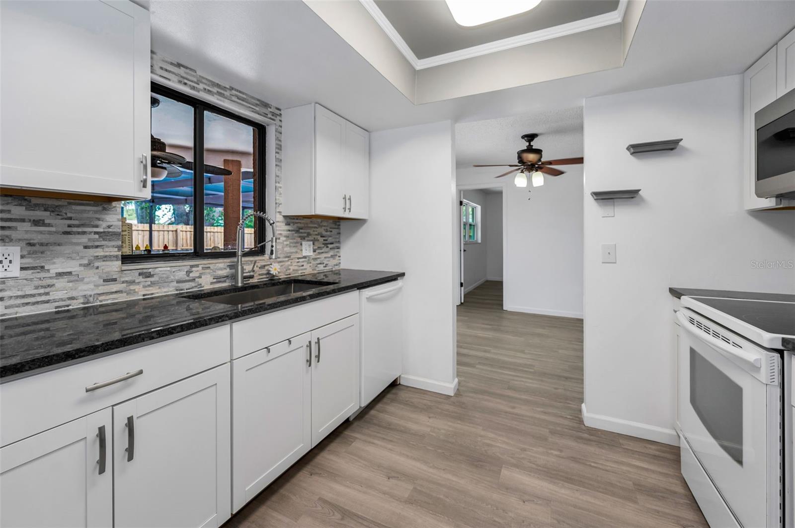 Image 16 of 60 For 2063 Ridgecrest Drive